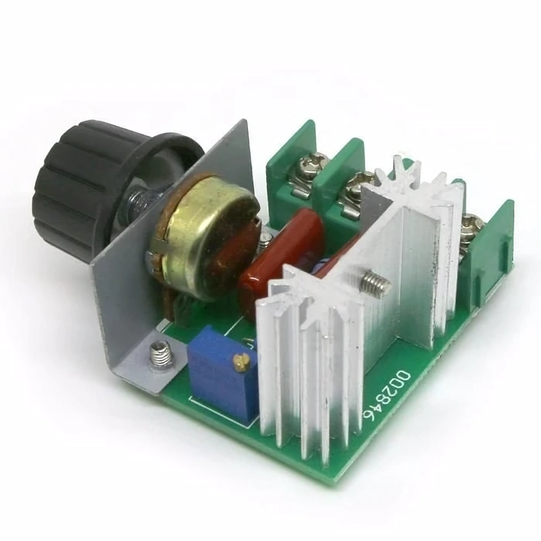 Modul pentru reglarea turației și intensității cu reglaj de la 0 la 100%