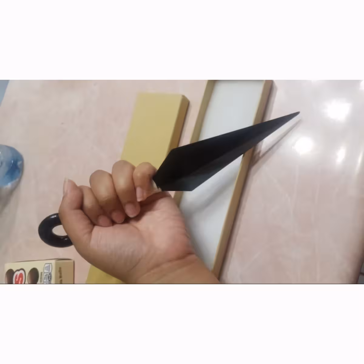 Cuțit decorativ de jucărie Kunai inspirat din anime Naruto