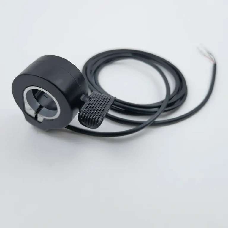 Clapetă acționare cu degetul pentru control viteză la bicicletă electrică