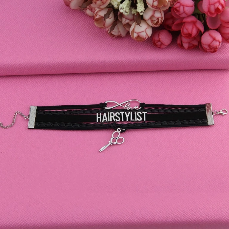 Brățară neagră din piele – stil barbershop Brățară din piele pentru outfit urban sau profesional barbershop