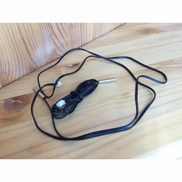 Senzor NTC pentru apă, ideal pentru centrale termice