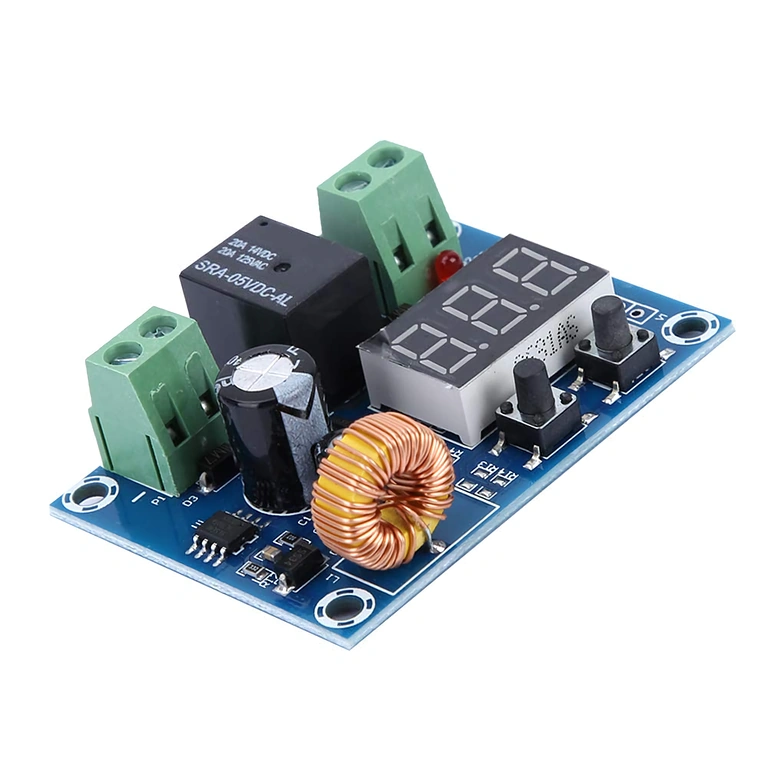 Dispozitiv XH-M609 ideal pentru protejarea bateriilor din sisteme solare