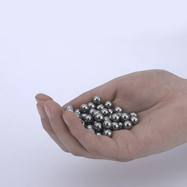 Set bile rotunde 8mm pentru praștie din oțel Set complet de 100 bile oțel 8 mm pentru praștie, forma sferică, netedă