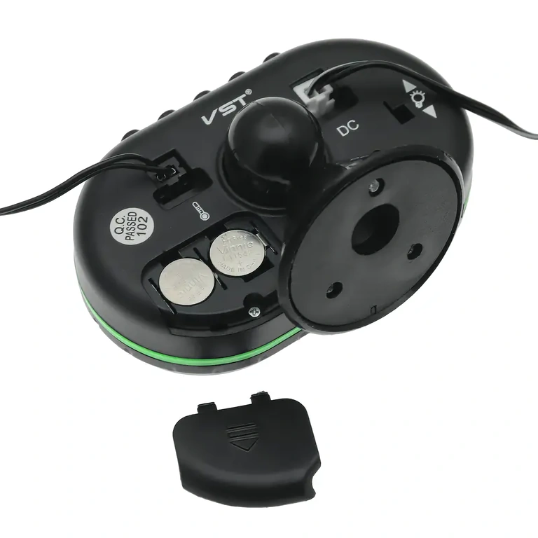 Voltmetru digital cu senzor temperatură pentru autoturism