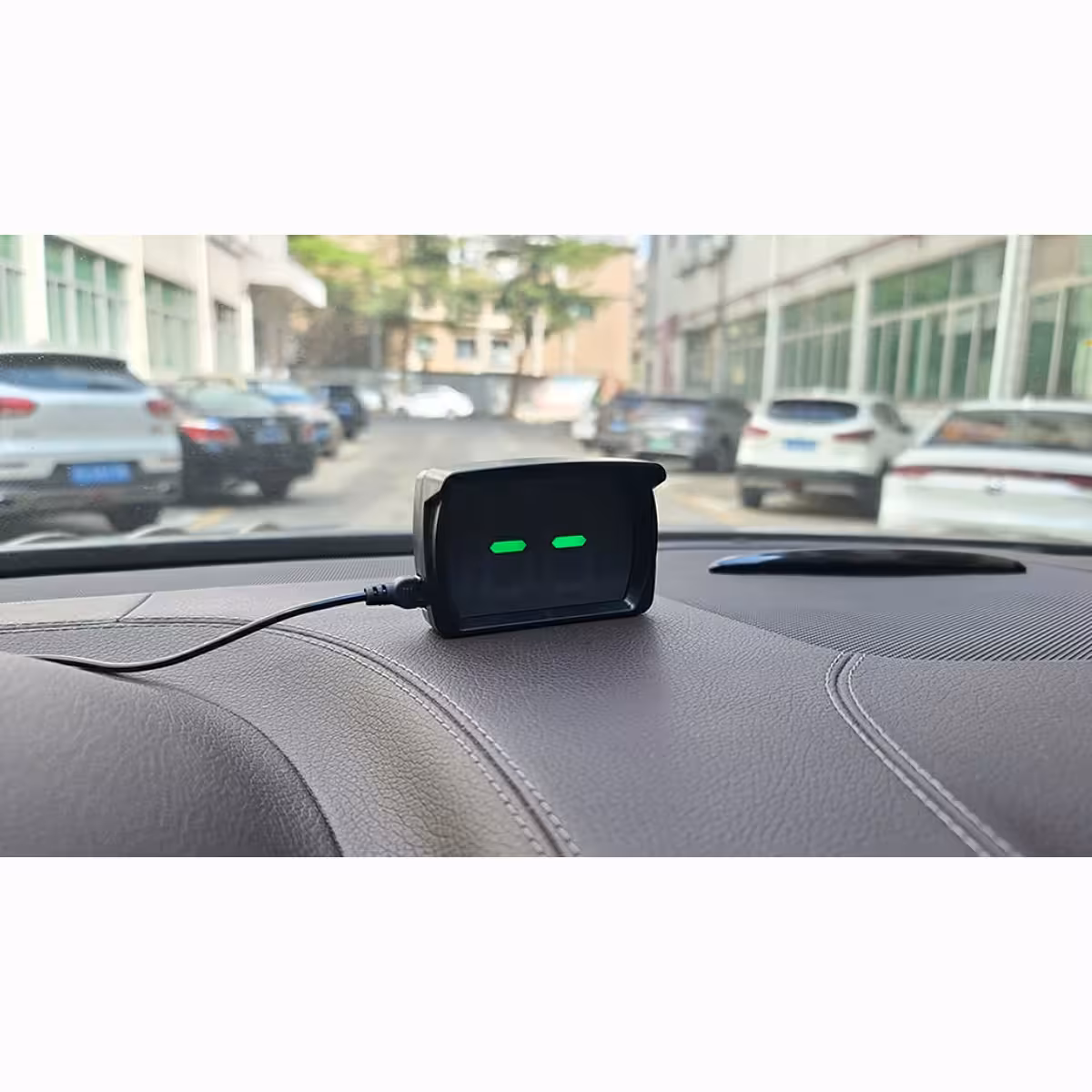 Vitezometru digital GPS compatibil cu autoturisme, motociclete, biciclete