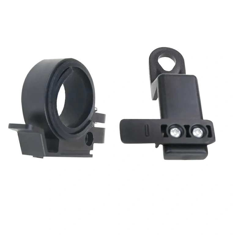 Încărcător moto realizat din ABS și PVC pentru rezistență sporită