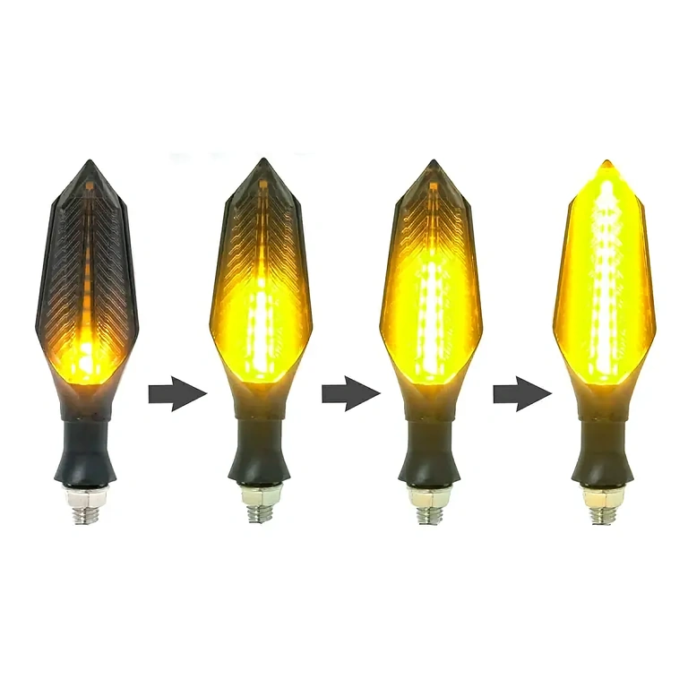 Semnalizatoare dinamice portocalii pentru scuter electric