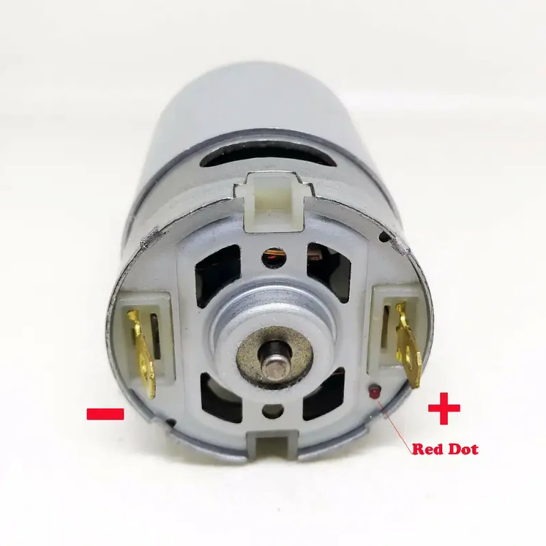 Motor DC RS-550 cu specificații tehnice afișate în detaliu.