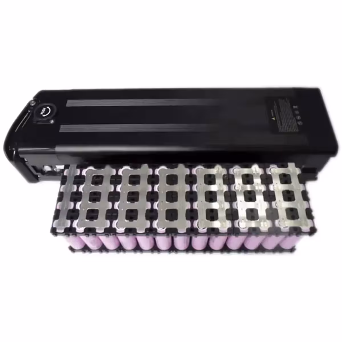 Suporturi modulare montate pe un banc de baterii Li-ion 18650, fixare sigură.