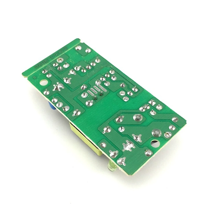 Sursă comutată – tehnologie switching Imagine cu sursă comutată 5V 2A cu tehnologie switching