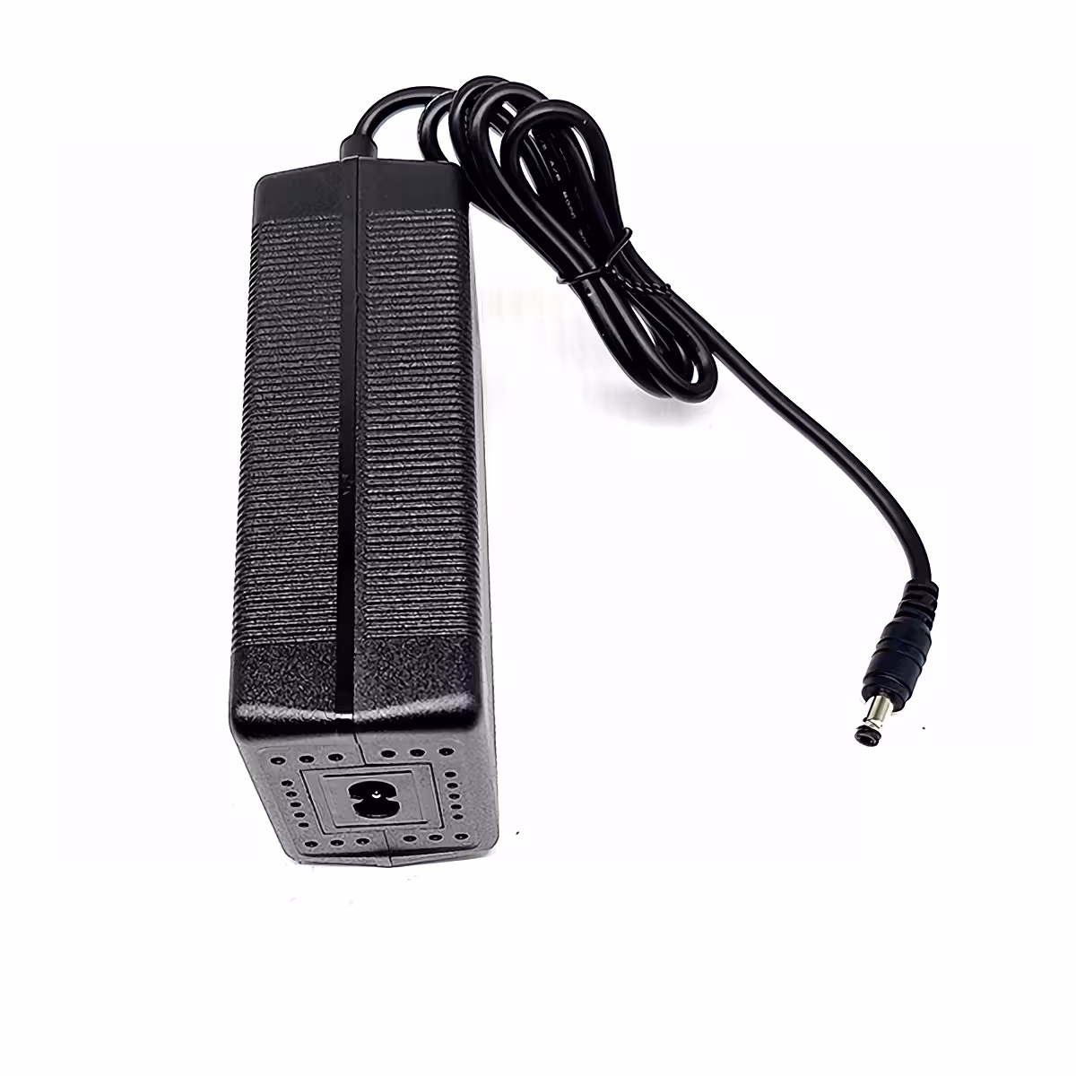 Vedere laterală a încărcătorului 60V 2A, compact și portabil, cu ventilator silențios