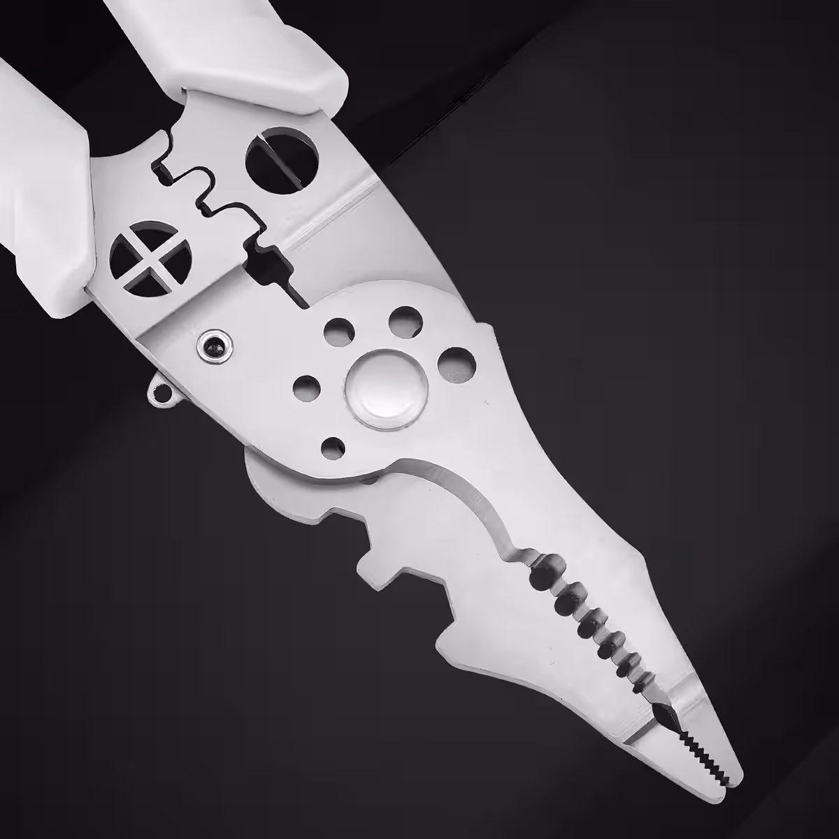 Construcție din oțel durabil, rezistent la uzură și coroziune.