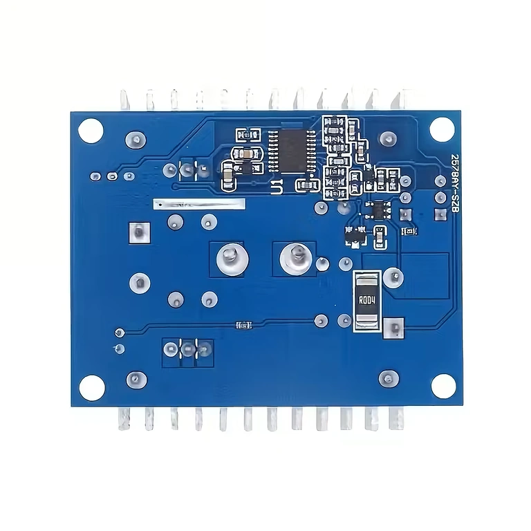 Mod de utilizare a convertorului step-down 20A 300W în aplicații auto