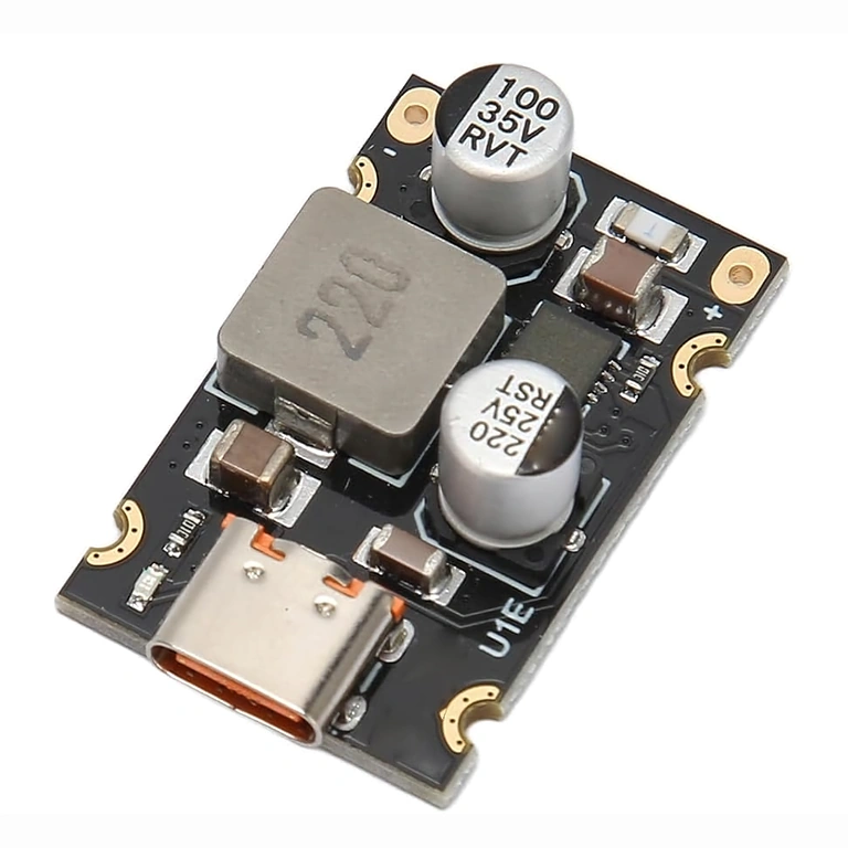 Ieșire USB Type-C cu suport PD3.1