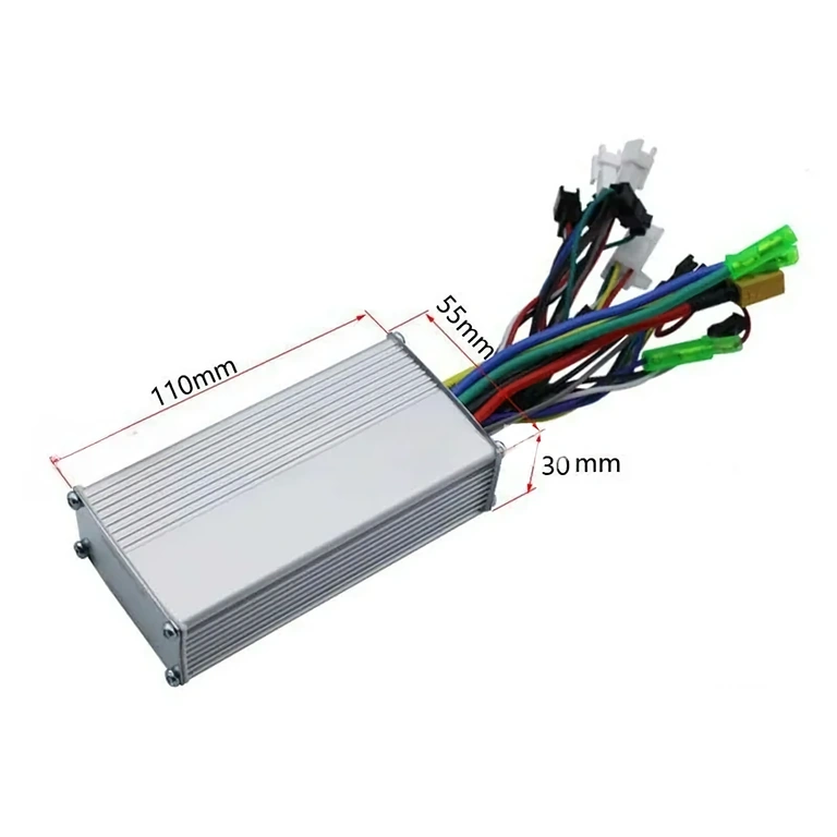 Conexiune pentru lumini și interfață electrică pe controller M5 500W–1000W